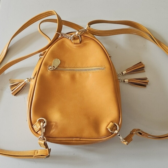 Yellow Backpack - Picture 3 of 8